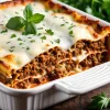 Lasagna Clásica Bolognesa Gratinada con Salsa Bechamel